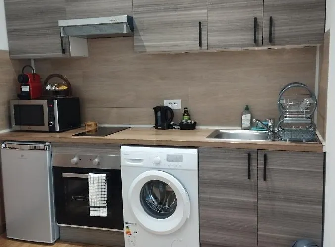 2 Pieces Renover Apartmán Nice